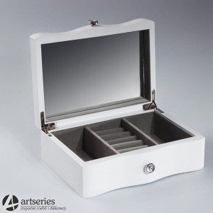 Biała, rzeźbiona szkatułka na biżuterię 666475 - pomysł na prezent